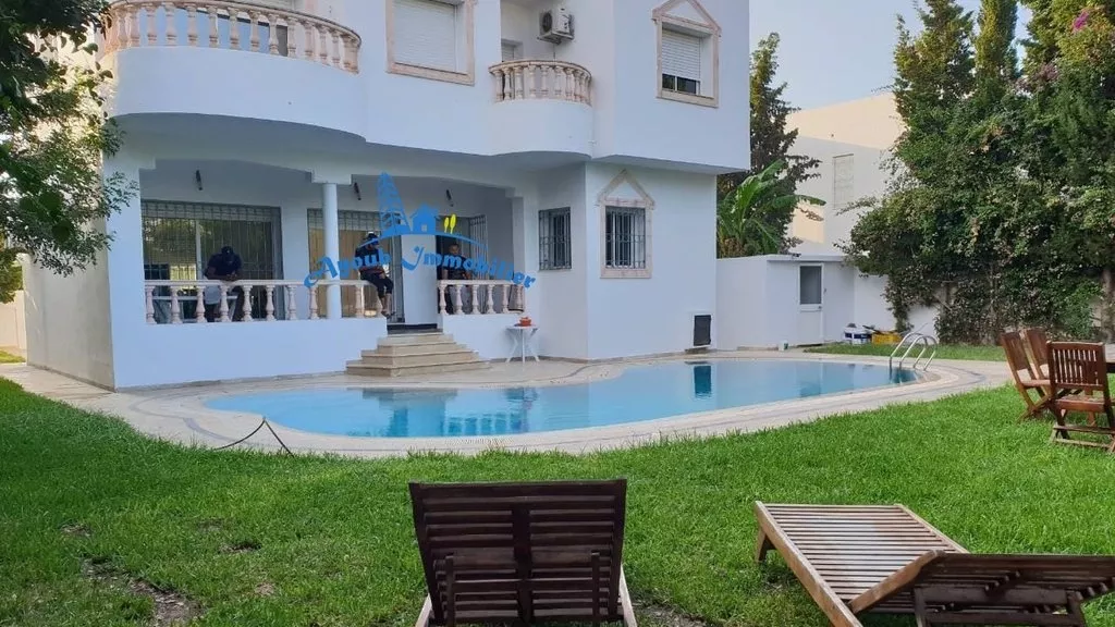 Villa Rouge: Your Dream Retreat in Nabeul