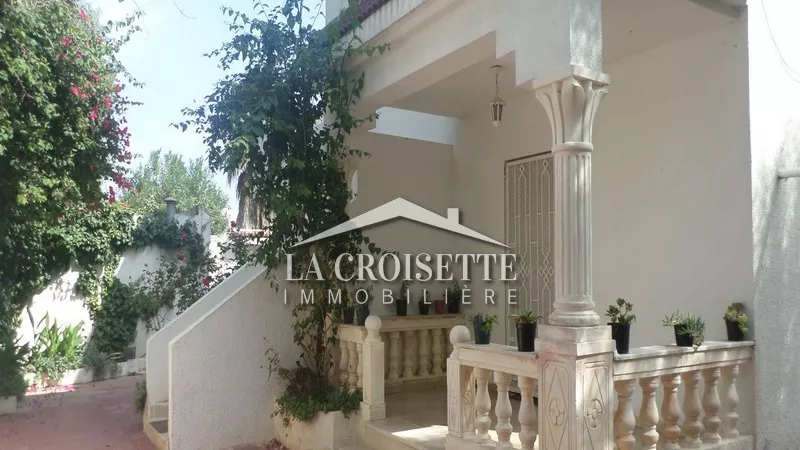 Luxury Villa with Two Separate Levels in La Soukra
