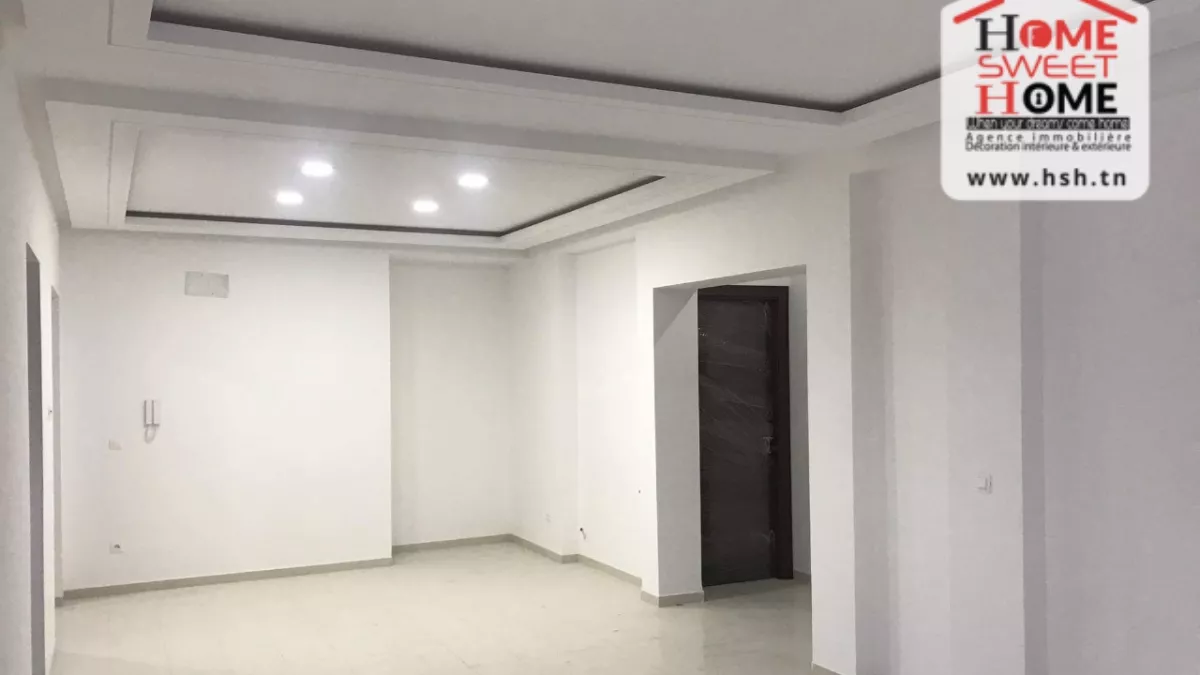 Prestigious Office Space in Ariana: Luxury and Convenience at the Heart of the City