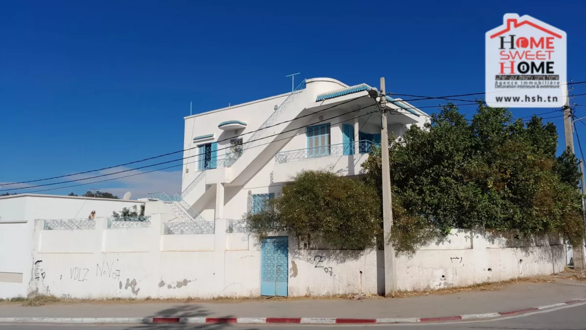 Villa Julie in Montfleury: A Residential Haven of Peace