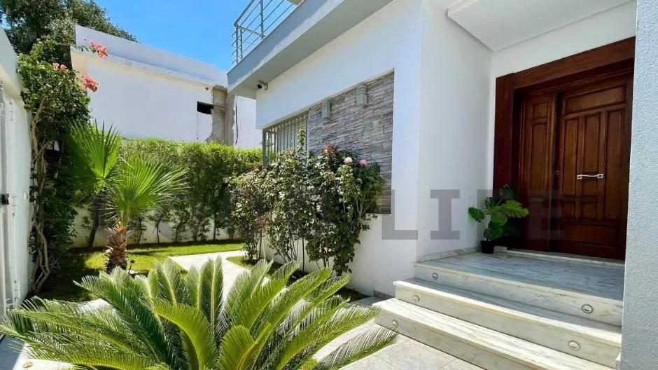 Luxury Furnished Villa in La Marsa: An Oasis of Elegance