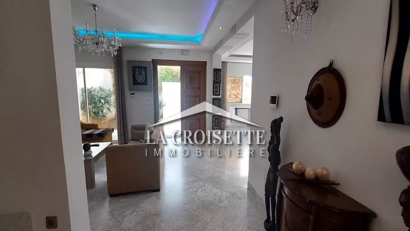 Luxury Villa for Rent in La Marsa: MVL0910