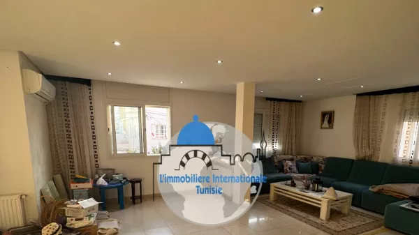 Lussuoso Appartamento S+3 a Khzema EST