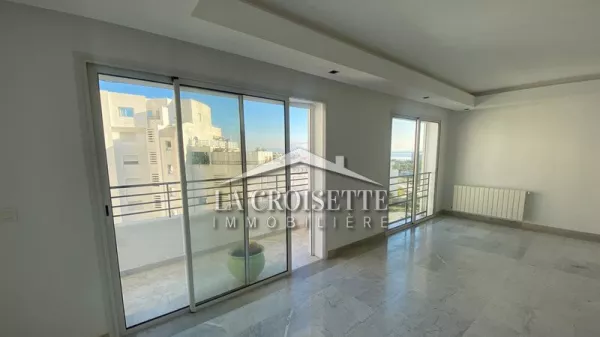 Appartamento di Lusso S+3 con Vista Lago a Berges du Lac 2