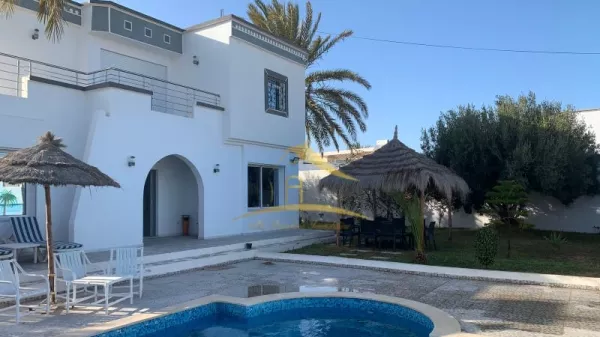 Villa Stupenda con Piscina Privata a Djerba