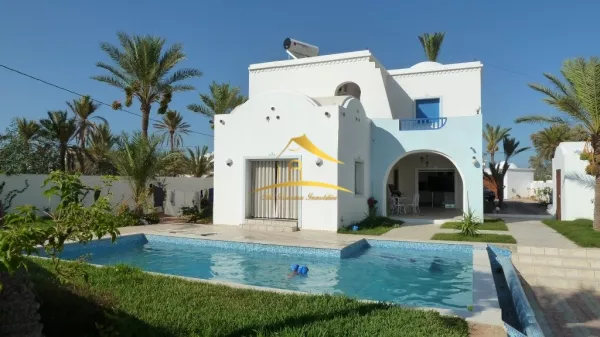 Villa di Lusso con Piscina a Djerba - L'Oasi Ultima