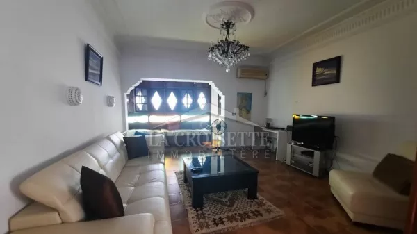 Lussuosa Villa con Vista Mare a La Marsa, Tunisi