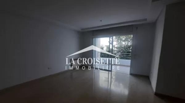 Appartamento S+3 Eccezionale con Stanza di Servizio ad Ain Zaghouan Nord