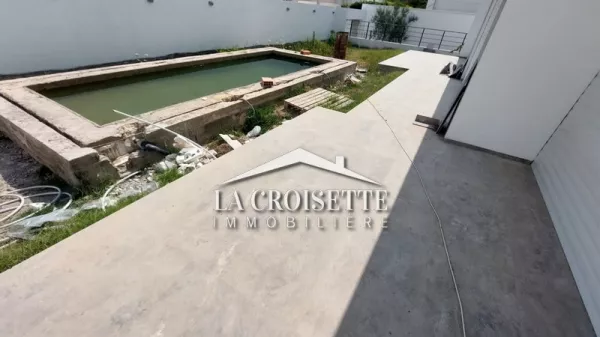 Lussuoso Duplex con Piscina a Berges du Lac 2, Tunisi