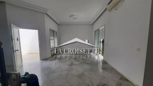 Lussuoso Duplex S+3 con Vista Mare a Cartagine