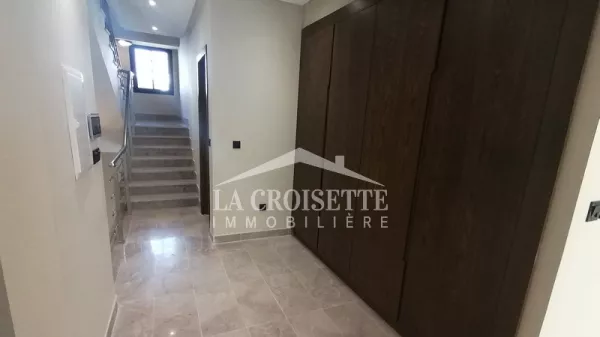 Duplex di Lusso in Affitto a Jardins de Carthage