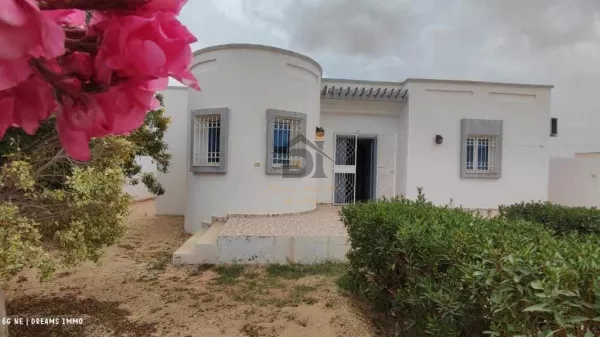 Incantevole Villa Arredata in Affitto a Tezdaine Midoun, Djerba