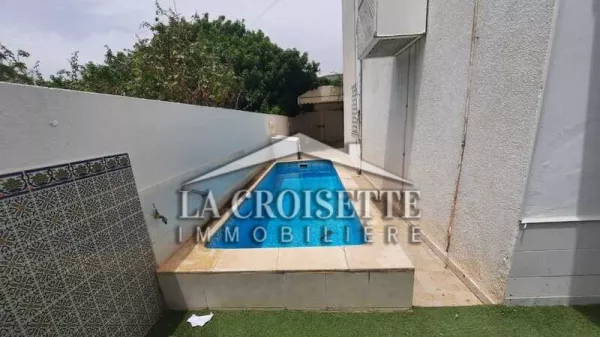Villa di Lusso S+5 con Piscina a Cartagine