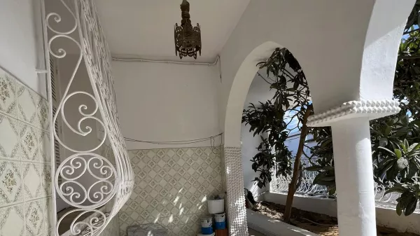 Ampio Appartamento al Piano Terra in Vendita a Cité Jalaa, Bizerte