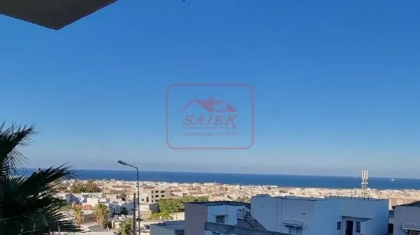 Appartamento con Vista Mare a Bizerte