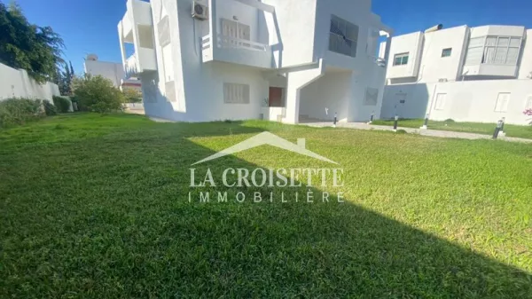 Villa di Lusso con Piscina a La Soukra