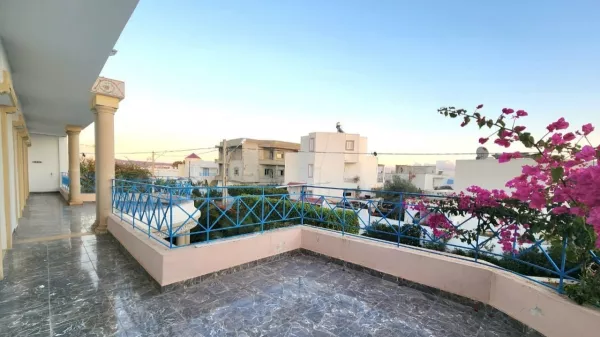 Appartamento di Lusso in Villa a Noleggio ad AFH Barreka, Nabeul