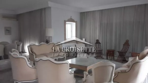 Appartamento di Lusso in Villa in Affitto a La Soukra