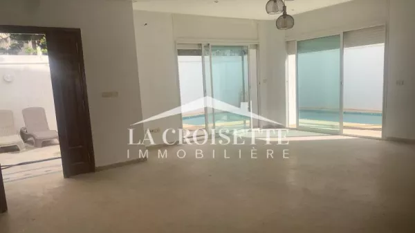 Villa di Lusso S3 con Piscina ad Ain Zaghouan Nord - ZVL1741