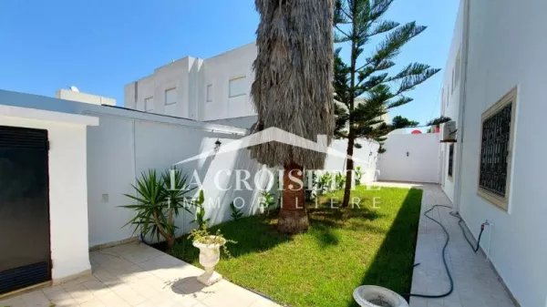 Lussuoso Appartamento S3 con Giardino a Gammarth - ZAL1805