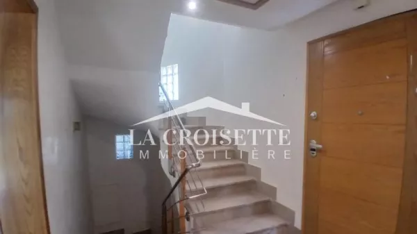Lussuoso Duplex in Affitto nel Cuore di Cartagine, Tunisi - MDL0689