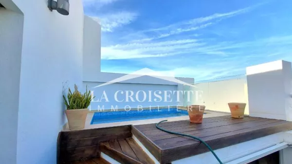 Lussuoso Triplex Arredato con Piscina a Gammarth - ZTRL0106