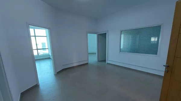 Ufficio di Alta Qualità in Affitto a Fouchana - Zona Industriale di Mghira