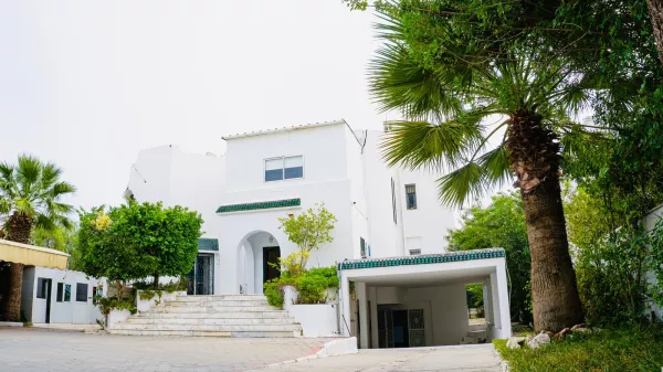 Villa Ufficio in Affitto a Tunisi
