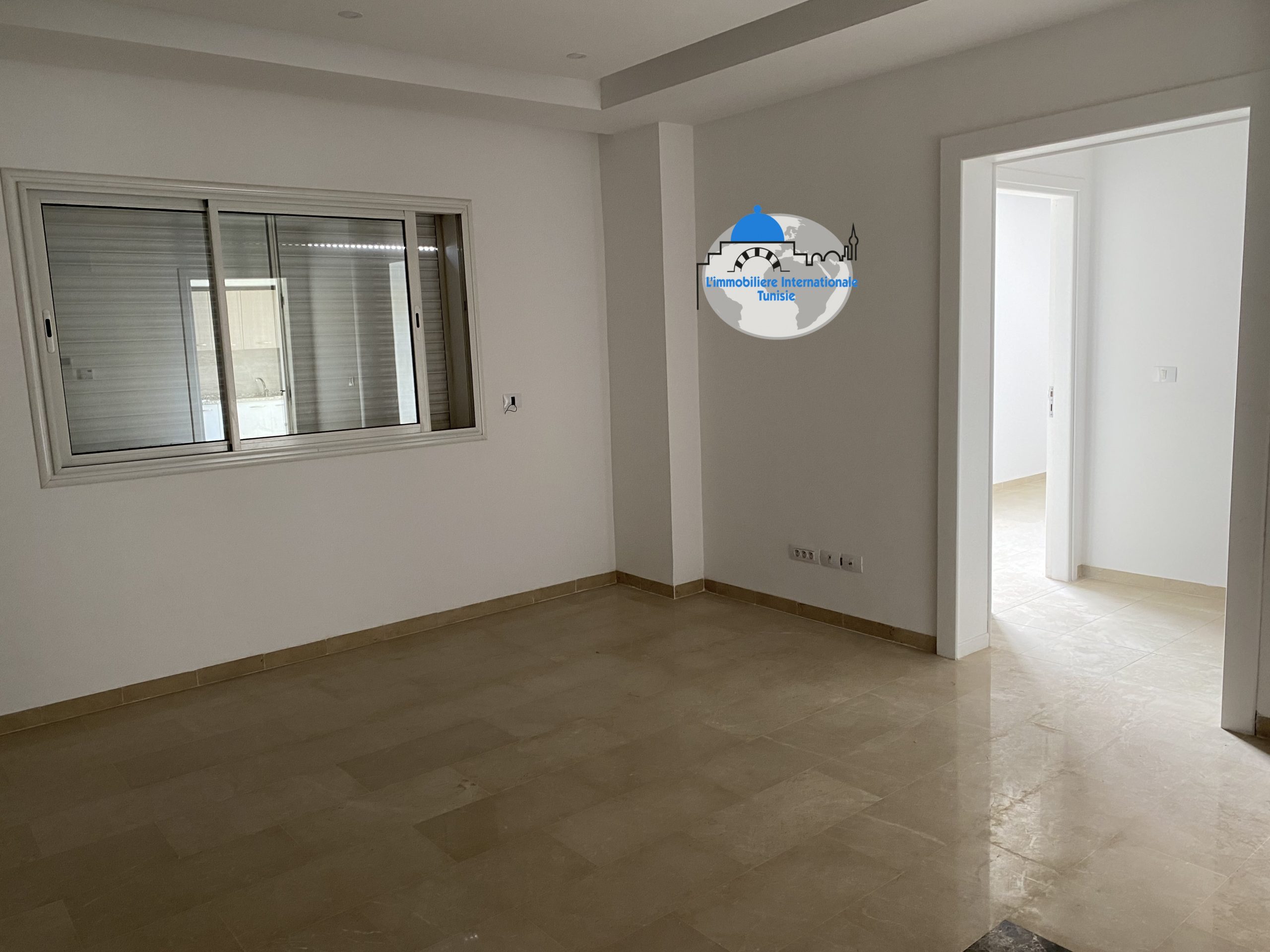 Office Space S+1 in Sahloul - An Ideal Location for Professionals