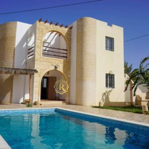 Maison la campagne 3 chambres avec piscine et garage Djerba
