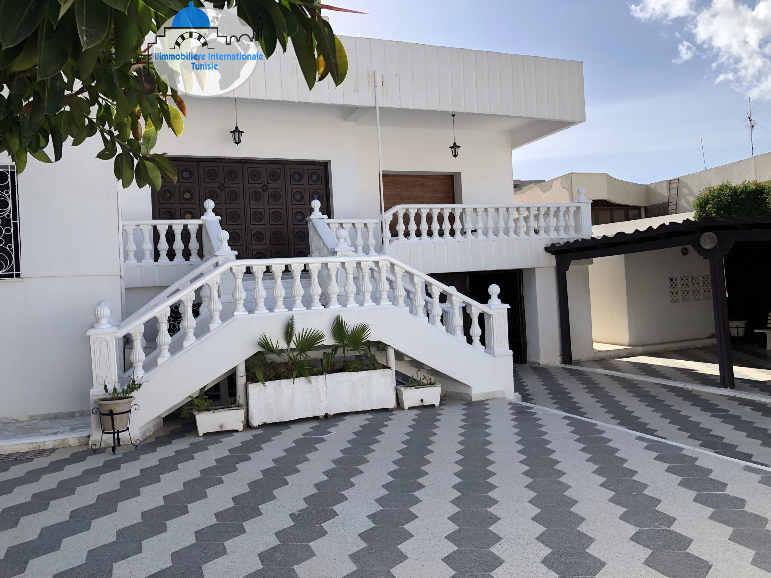 Stunning Villa in a Residential and Quiet Neighborhood at Bouhsina Coté Aziza Sousse