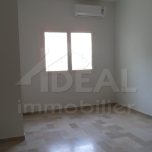 Bureau de 130 m² au Lac 1