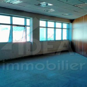 Bureau de 970m² au Lac 2