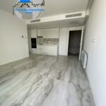 Photo-3 : Luxueux appartement S1 sans meubles tout neuf