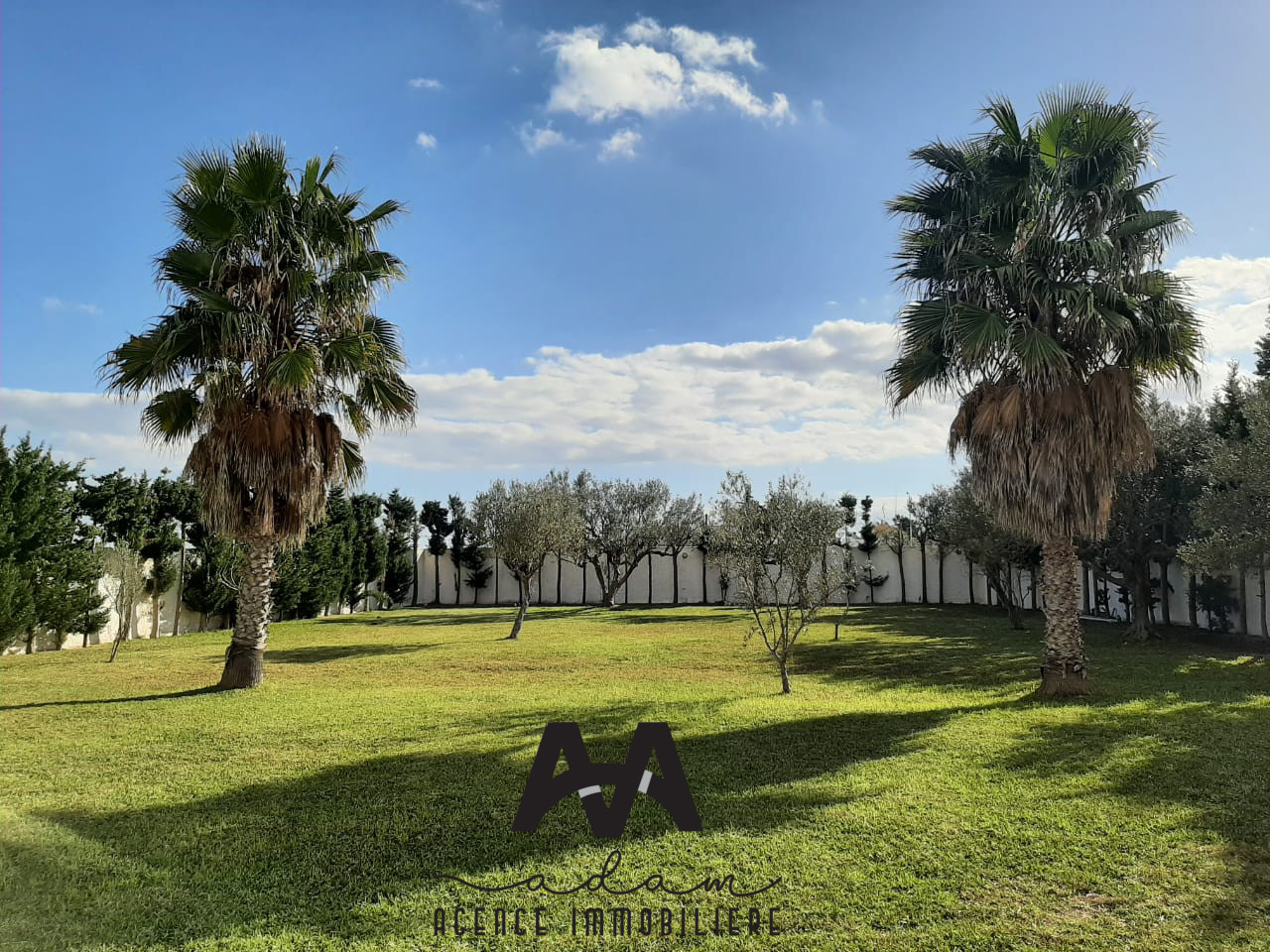 Villa de 2058m² avec jardin à Sidi mahersi, Nabeul