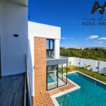 Photo-4 : Magnifique villa S+4 avec jardin et piscine à Hammamet