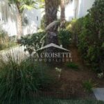 Photo-1 : Triplex en S+5 occupant le rez-de-chaussée aux Lac 2
