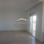 Photo-1 : Duplex en S+4 à La Soukra MAL3325