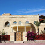 Photo-3 : Immense villa avec piscine