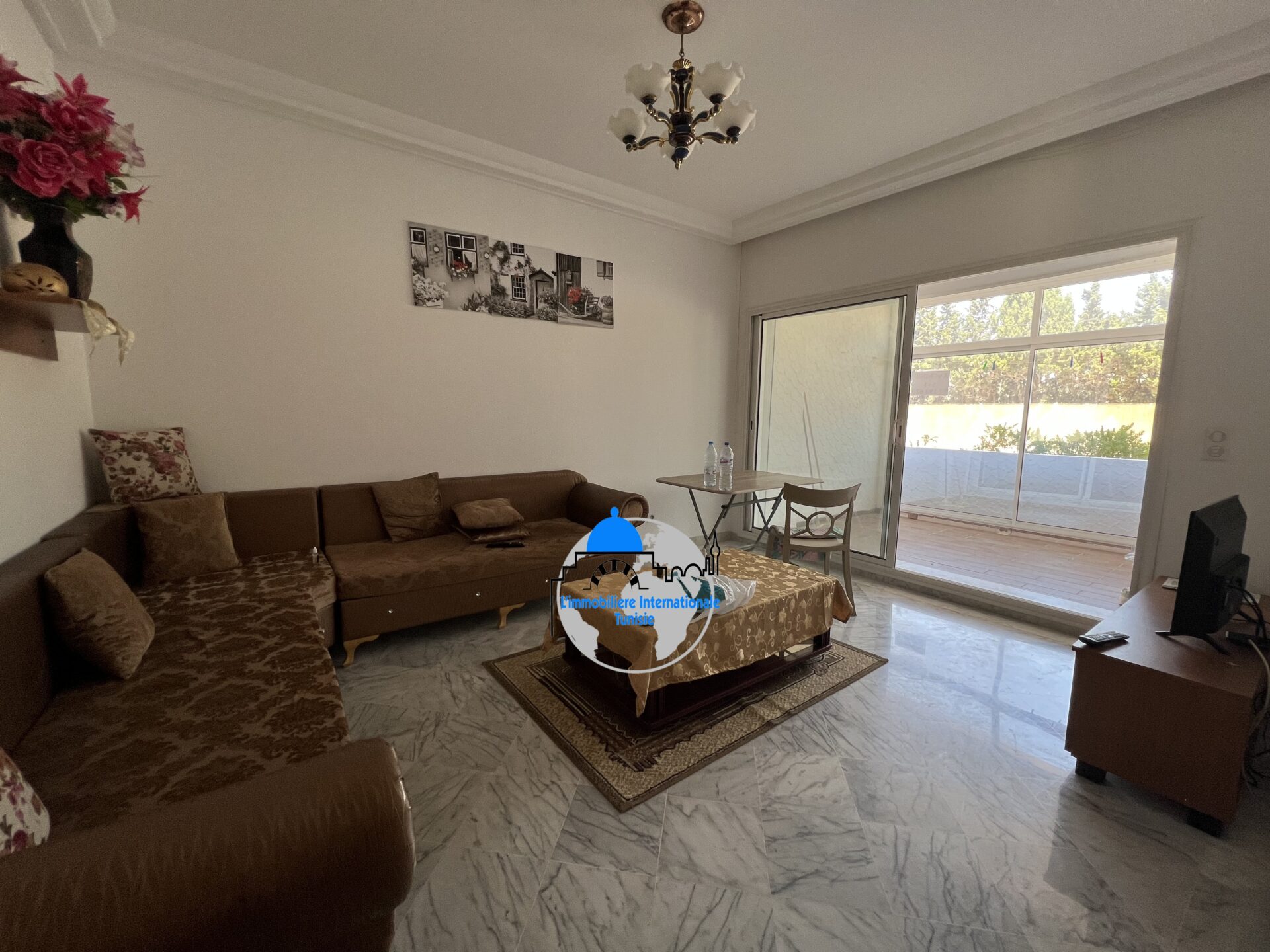 Luxury Ground Floor S+1 Apartment in Kantaoui: Your Refuge in the Heart of the City