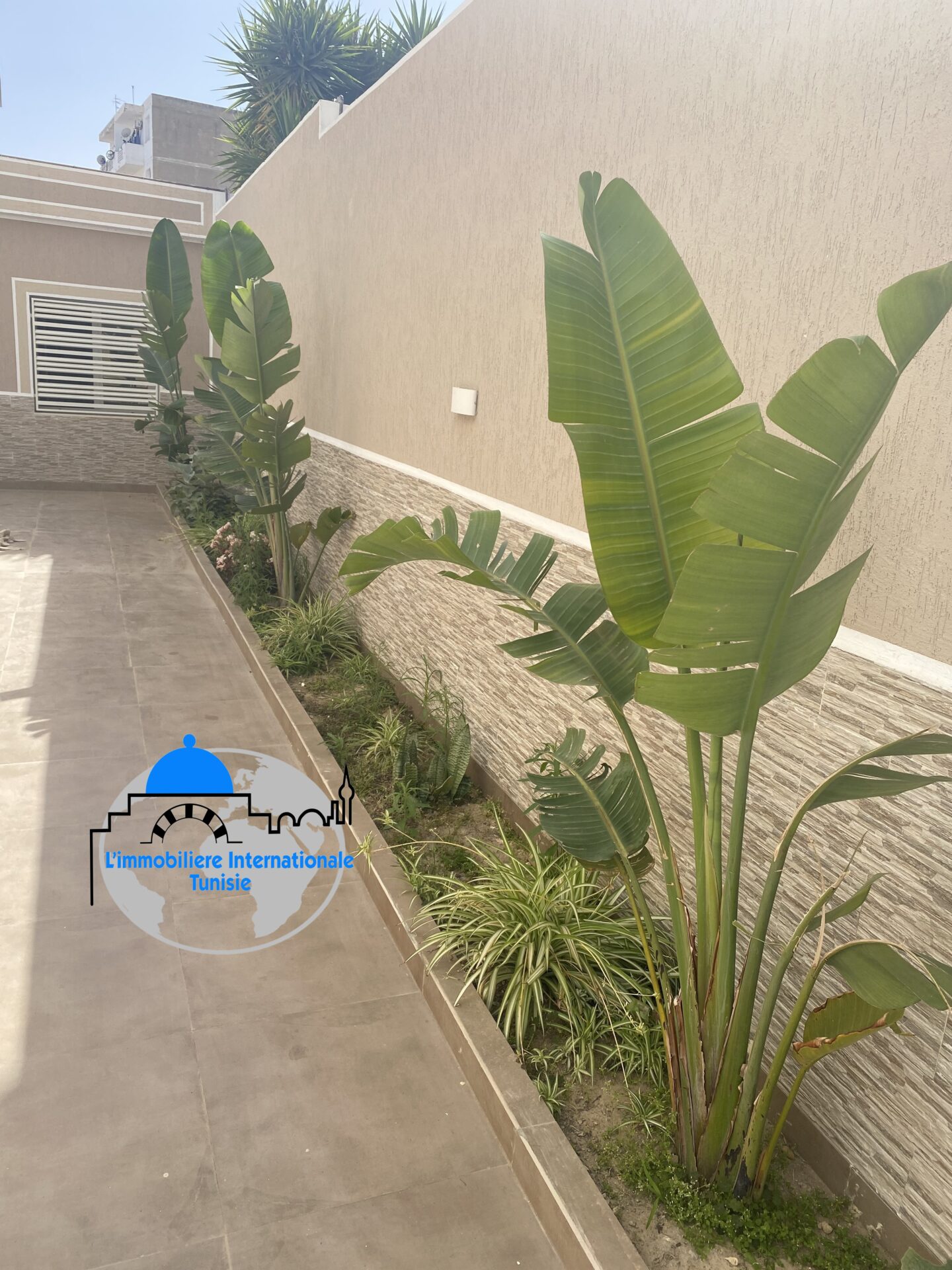 Luxury Ground Floor Apartment in Khzema
