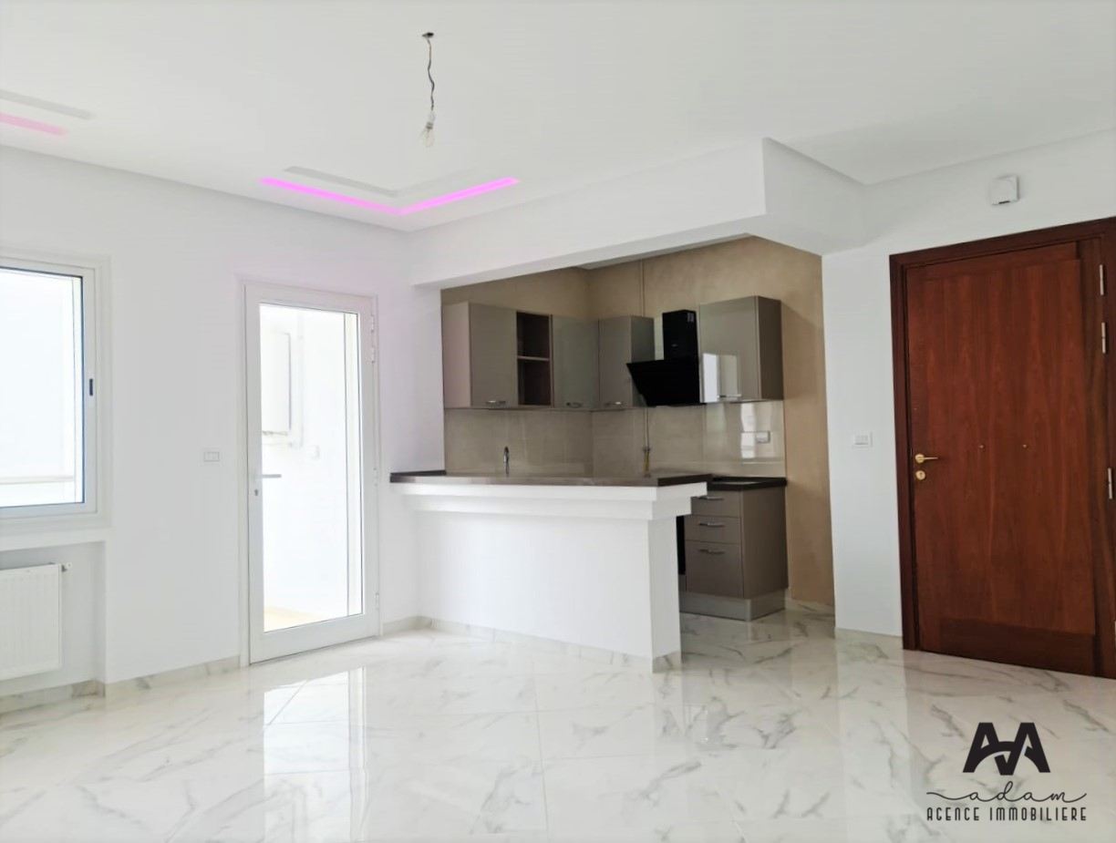 Luxury S2 Apartment in Mrezga: A Secure Haven of 100m²