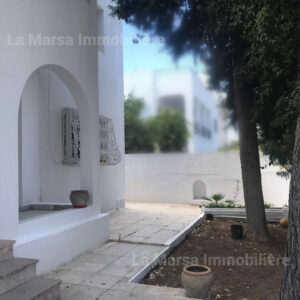 Villa S3 meublée avec jardin à La Marsa Corniche