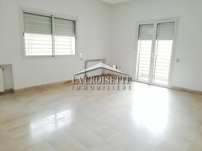 Appartement S+3 à La Marsa