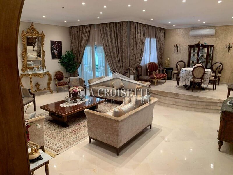 Villa S+6 Meublée à L'Aouina