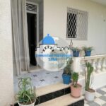 Villa dans un lot de coin de 358m² terrain et 240 m² Couvert, jumelée d&rsquo;un seul coté à hammam Sousse