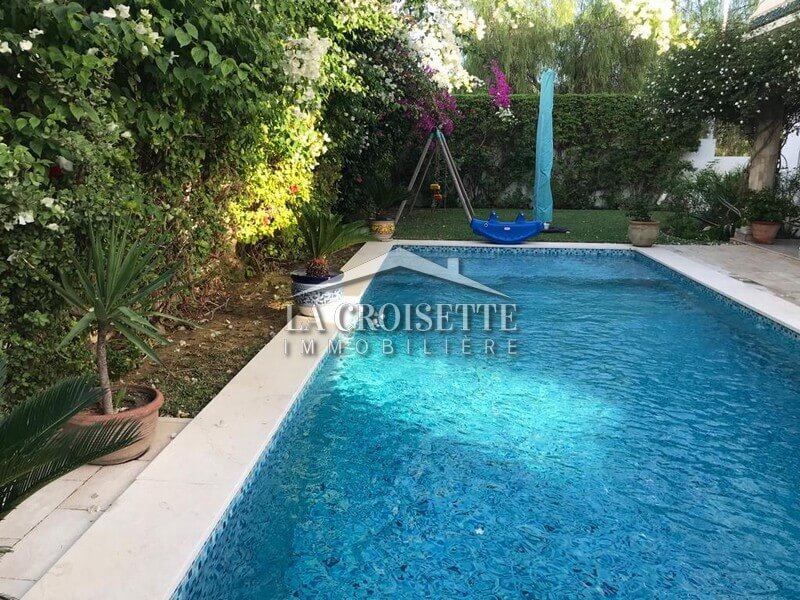 Villa S+4 avec piscine aux Lac 2