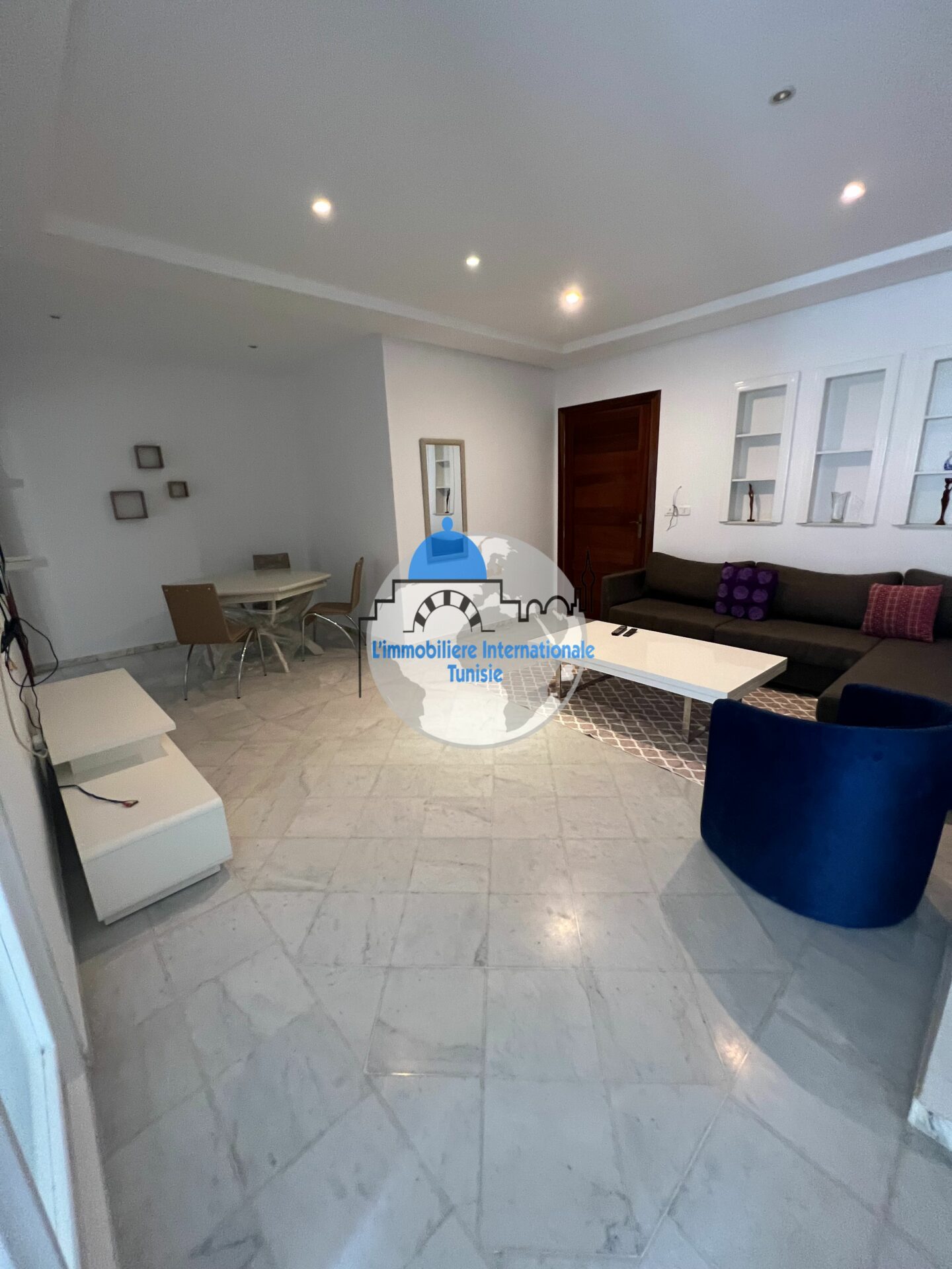 Magnifique appartement S+2 à Route touristique