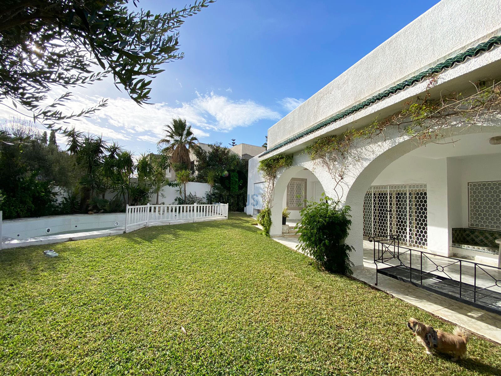 Villa de maître dans la zone touristique à Hammamet nord