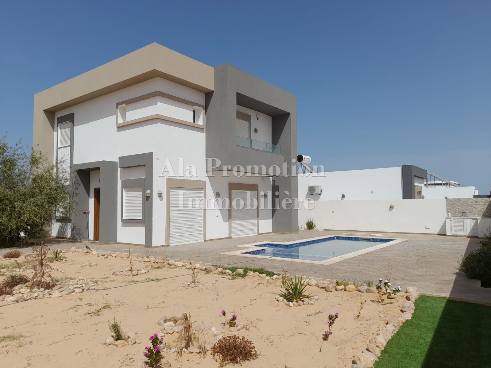 Stunning Villa with Pool in Djerba